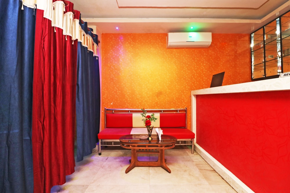 Oyo 16627 Xpress Inn — Barakpur