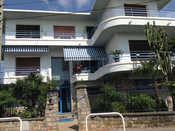Hotel Meublé Ramuntcho in Antibes, France