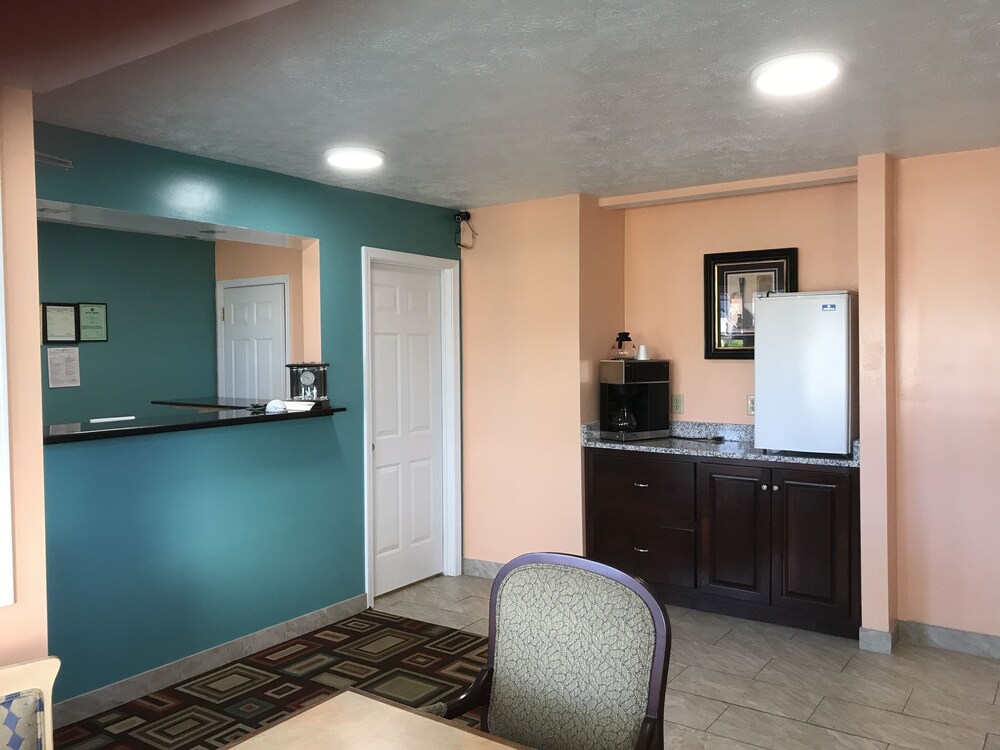Rodeway Inn Oxford AL - photo 2