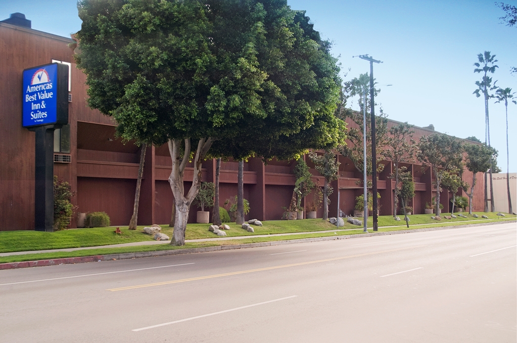 Americas Best Value Inn & Suites Los Angeles Downtown SW - photo 2