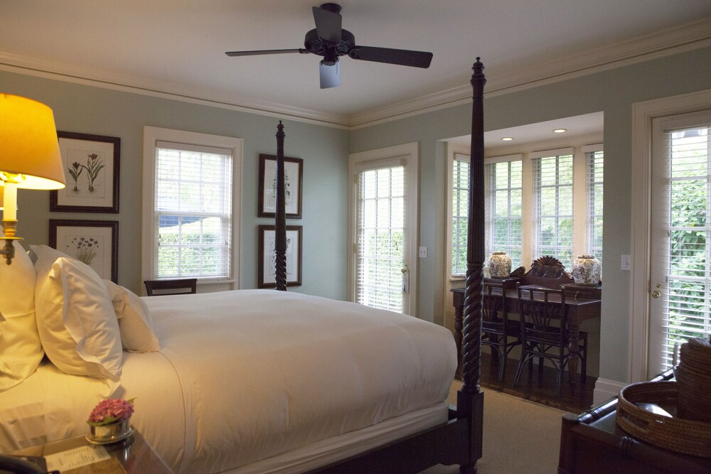 EHP Resort & Marina - photo 3