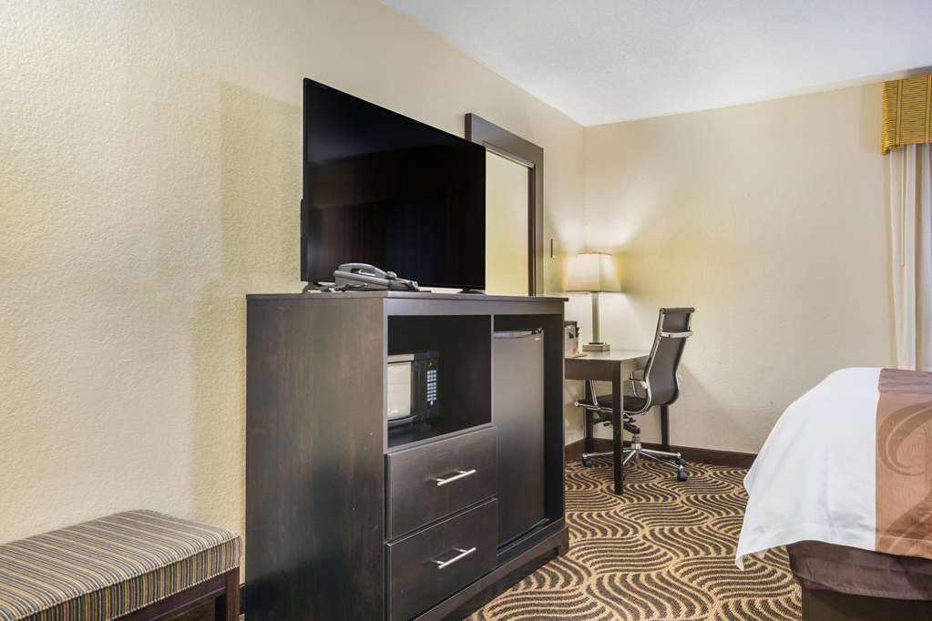 Quality Inn & Suites Florence Cincinnati South - photo 31