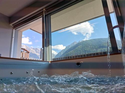 Rewind - carbon neutral hotel in Temu