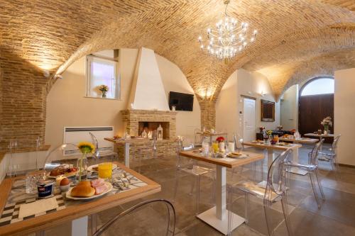 Palazzo Anelli Rooms & Relax — 4-Star Luxury Hotel in Vasto, Italy
