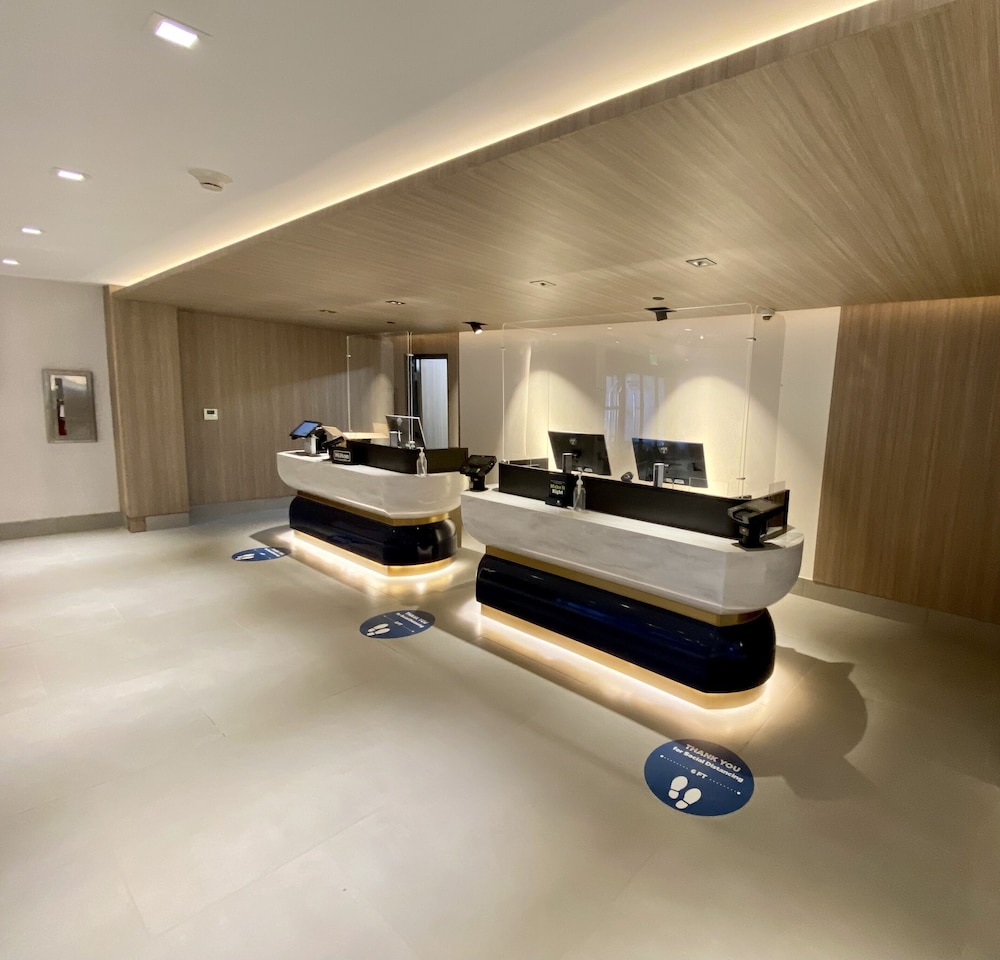 DoubleTree by Hilton San Francisco South Airport Blvd - photo 8