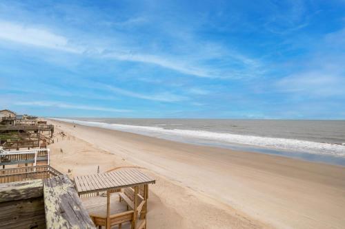 10 Conch Too by Oak Island Accommodations - photo 32