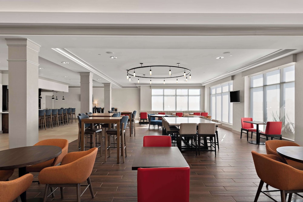 Hilton Garden Inn Omaha East Council Bluffs - photo 46