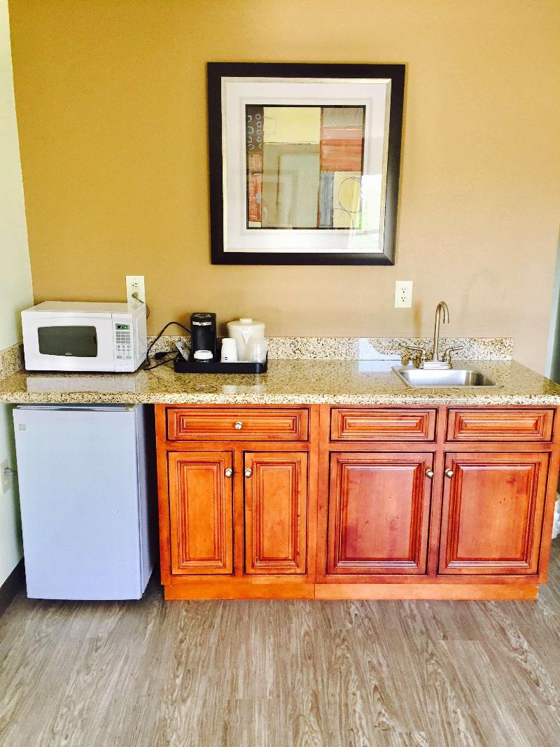 Best Western Butner Creedmoor Inn - photo 14