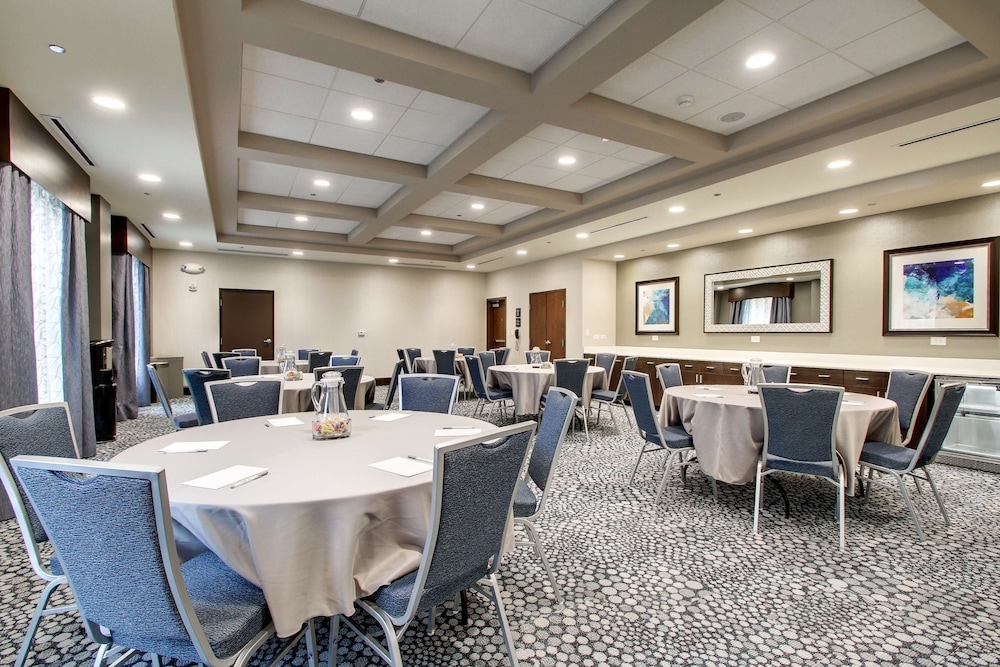 Hampton Inn & Suites Greenville Airport SC - photo 58