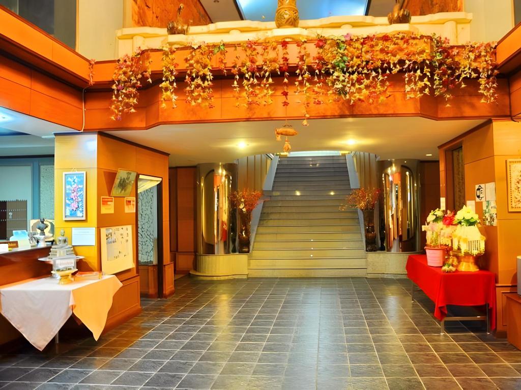 Phatad Valley Hotel — Thong Pha Phum — photo 2