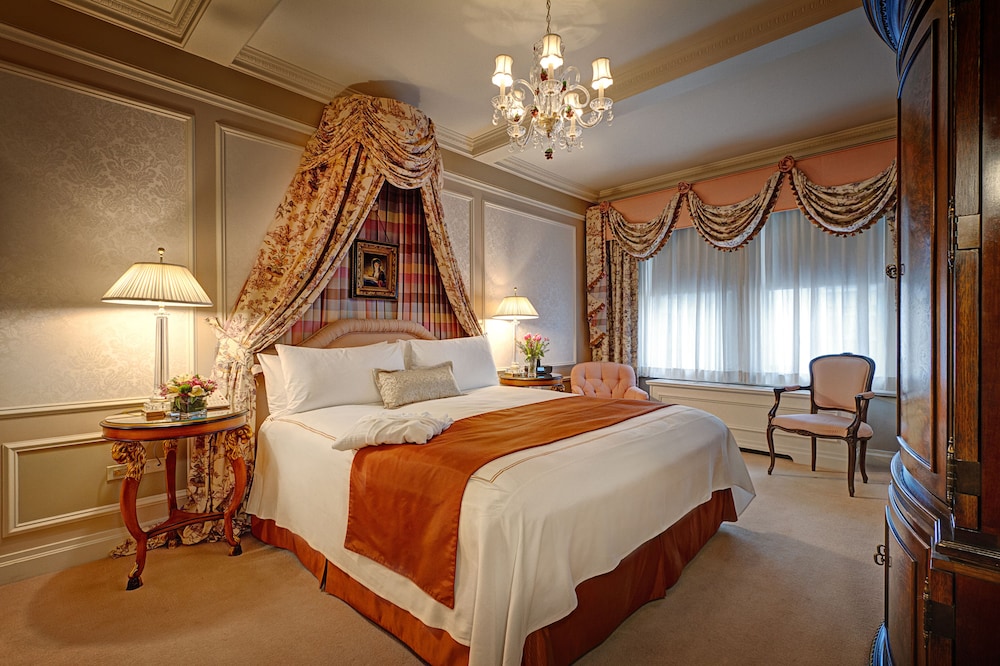 Hotel Elysee by Library Hotel Collection - photo 25