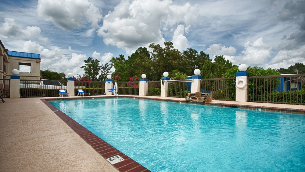 Inn of Kilgore - photo 17