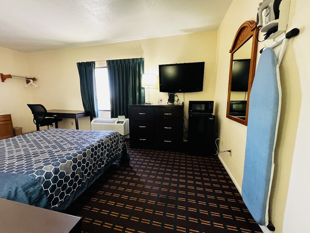 Vagabond Inn Cedar City - photo 17
