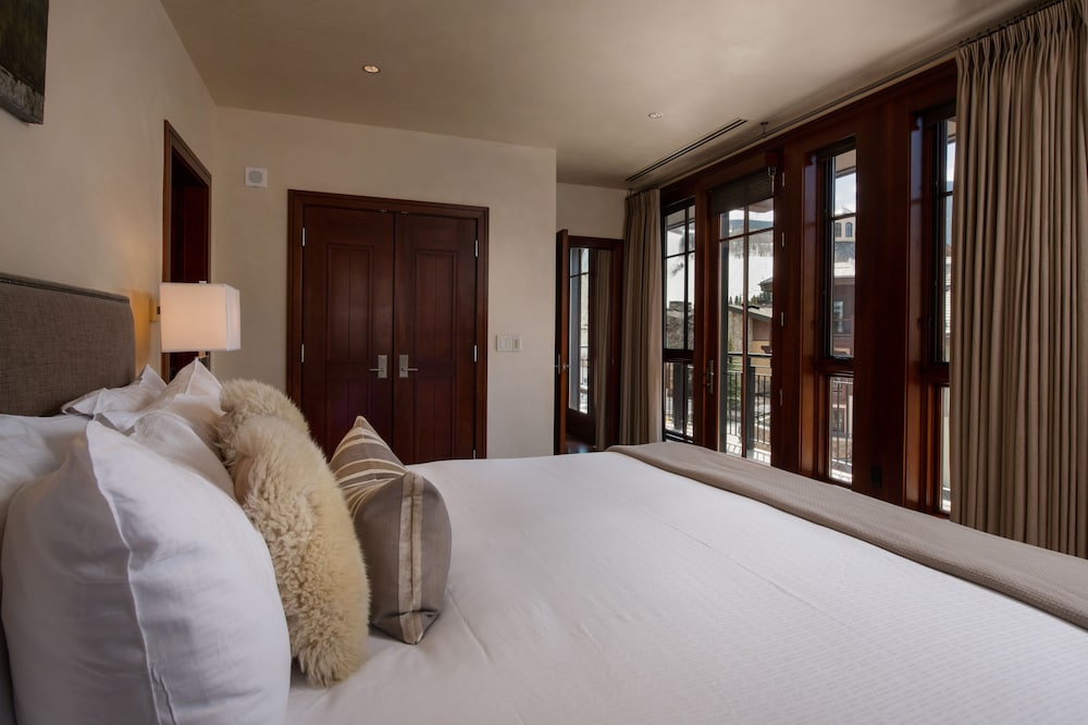 Solaris Residences - photo 8