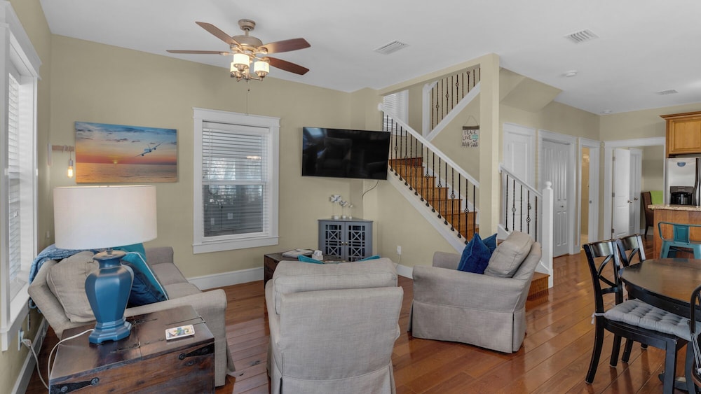 Great Family Home in Seacrest; Resort Pool Beach Shuttle - photo 17