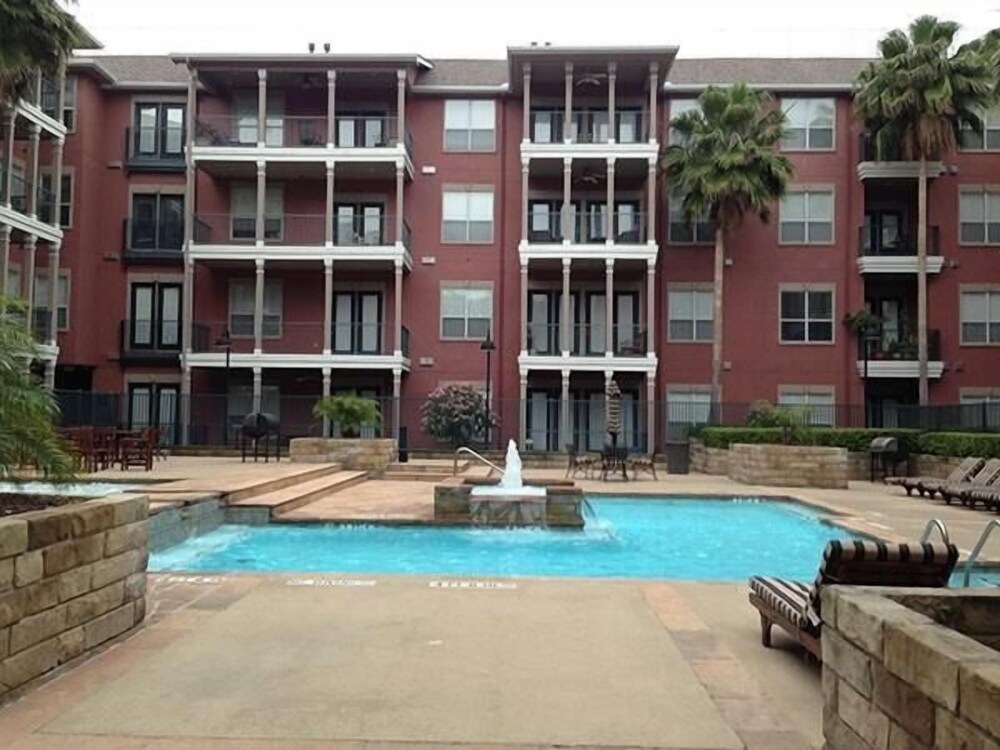 2400 McCue By Sterling Suites - photo 12