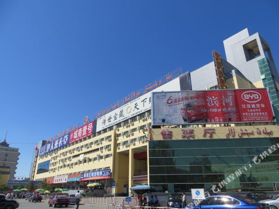 V8 Business Hotel in Yining, People's Republic of China