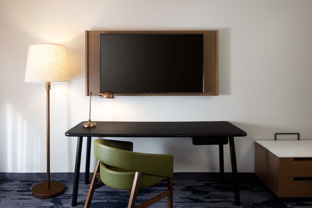 Fairfield Inn and Suites by Marriott Denver Southwest Lakewood - photo 8