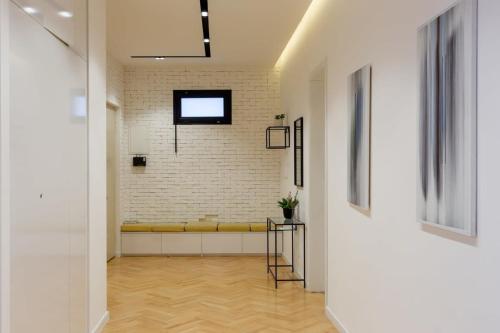 Super Cozy Stylish Apartment For 4 In Tbilisi