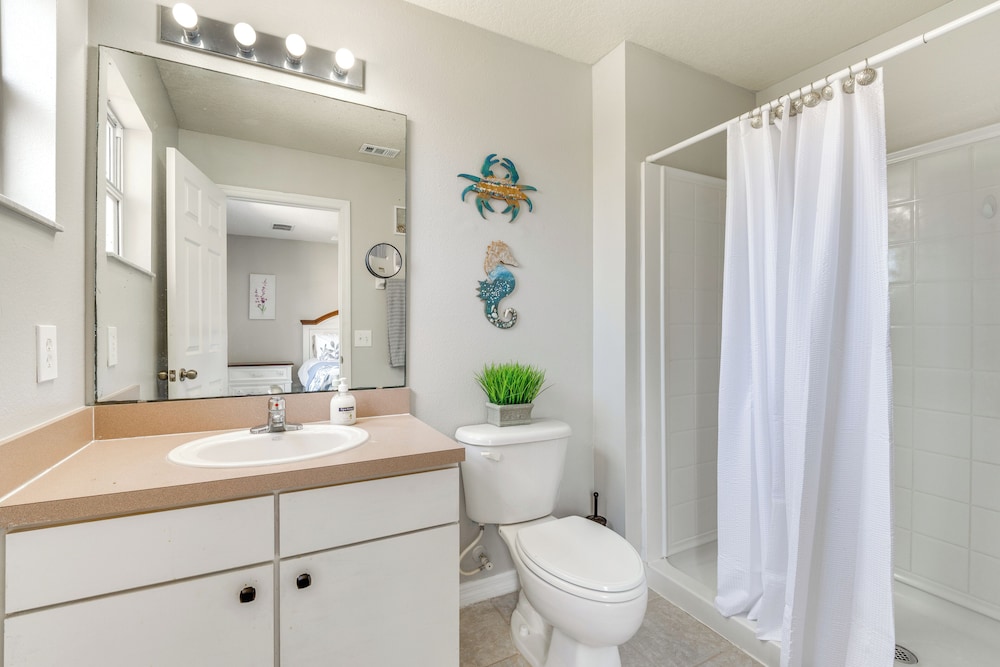 Townhome 7 Mi to Disney Parks: Resort Pool Access - photo 13
