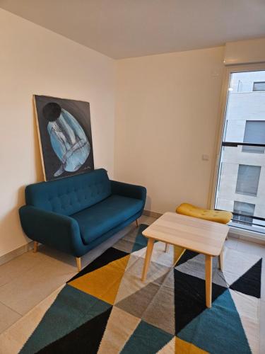 Terrasse la Varenne in Saint-Maur-Des-Fosses, France