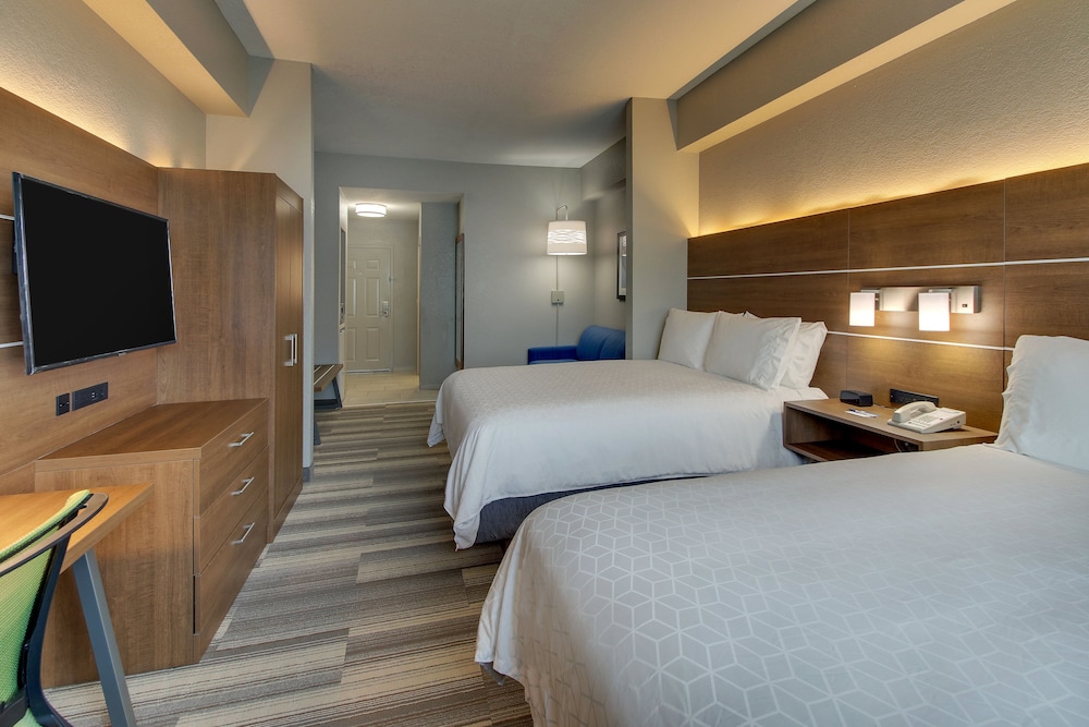 Holiday Inn Express & Suites West Palm Beach Metrocentre by IHG - photo 32