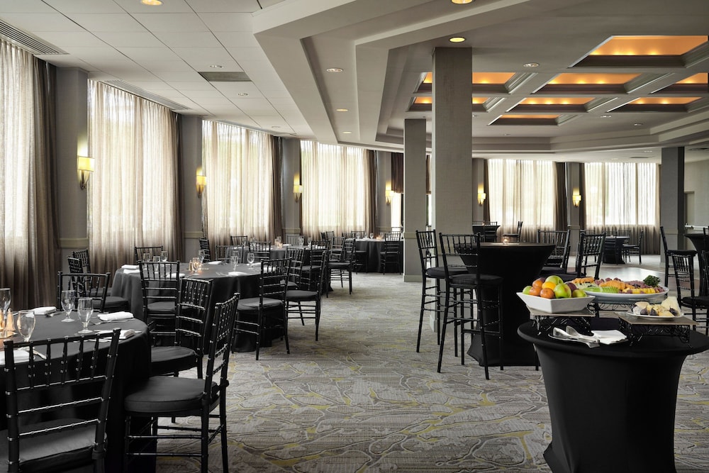 Marriott Park Ridge - photo 40