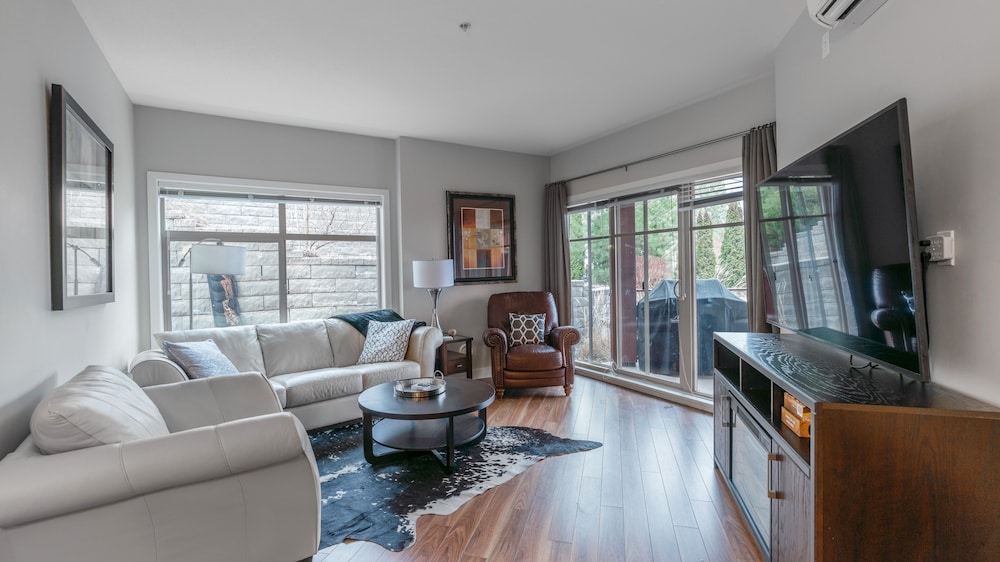 Perfectly Situated Condo at Amazing Resort #209 in West Kelowna, Canada