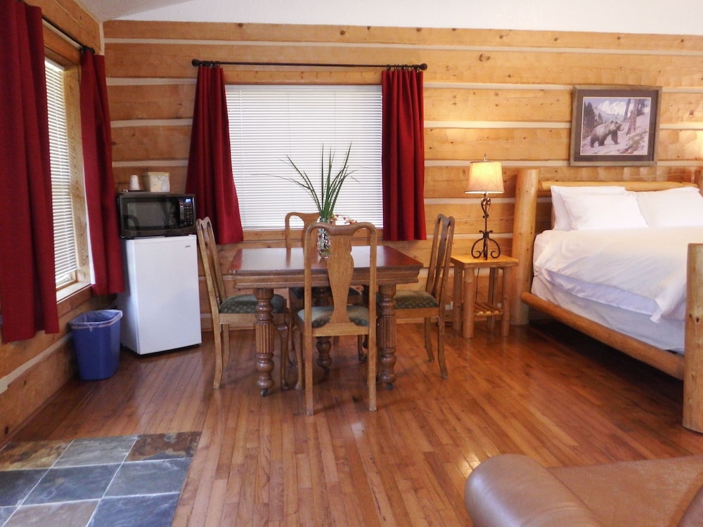 Bad Rock Bed and Breakfast Inn - photo 26