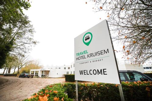 Travel Hotel Kruisem — hotel in Kruishoutem