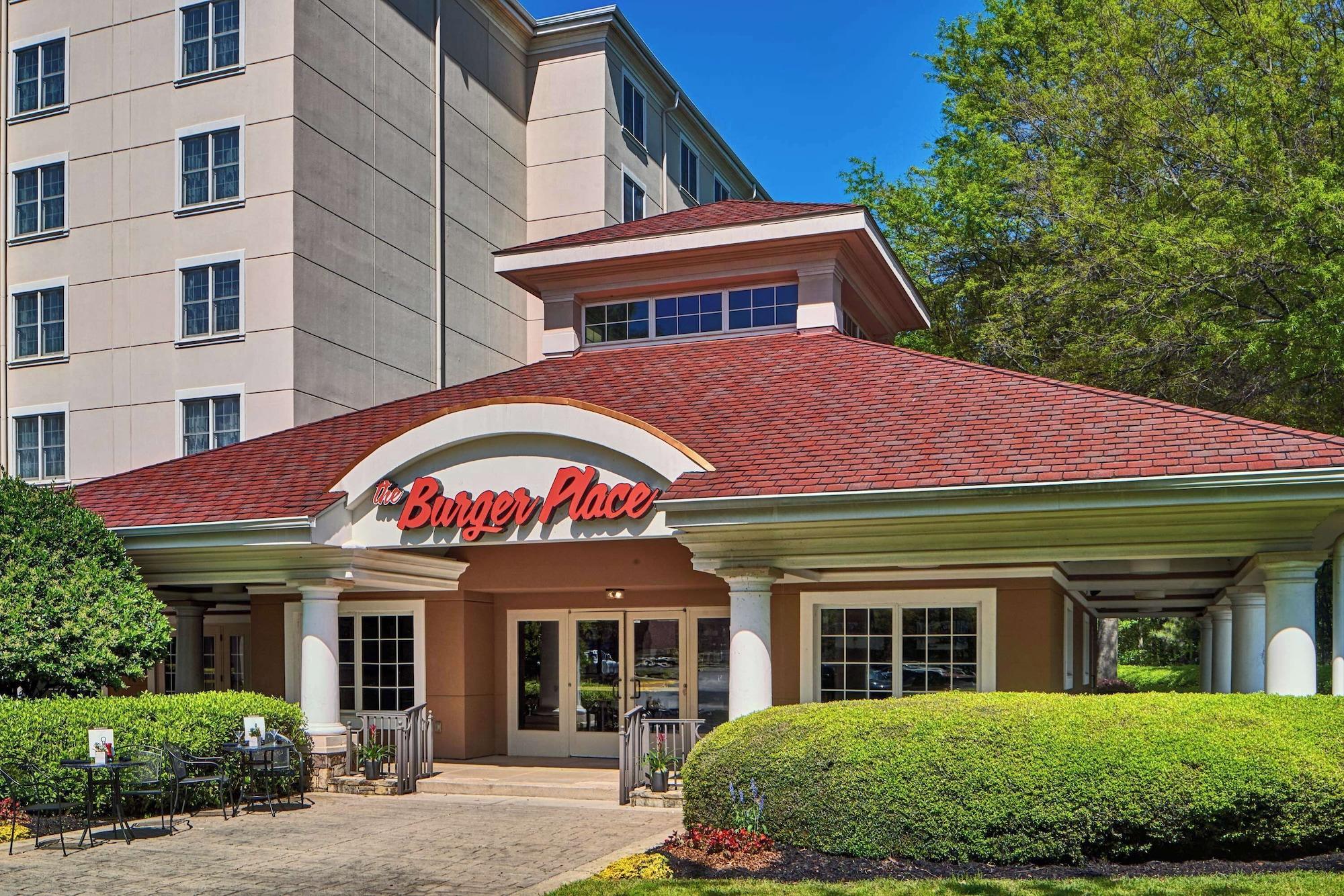 Sonesta Atlanta Airport South - photo 18