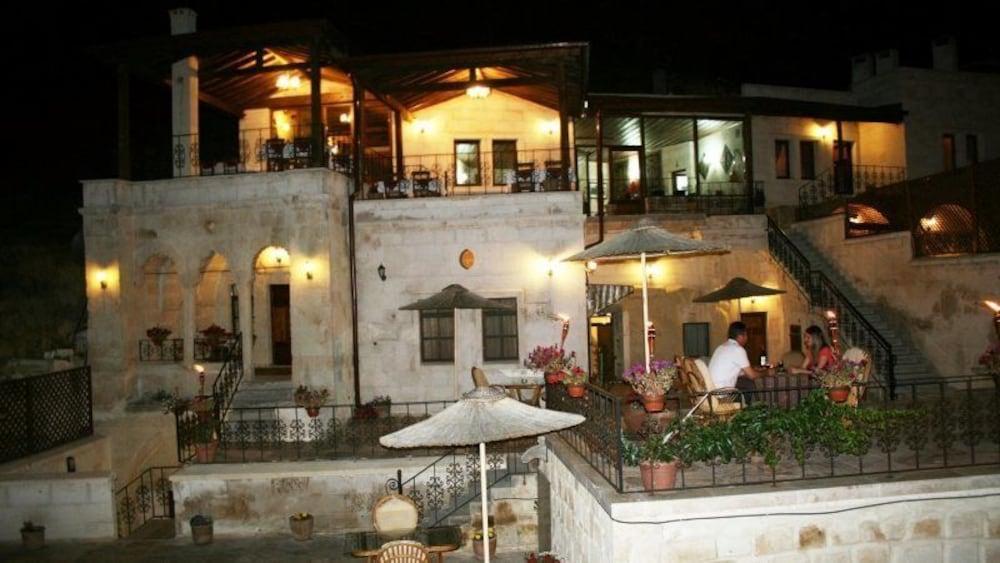 Akyol Hotel - carbon neutral hotel in Uerguep