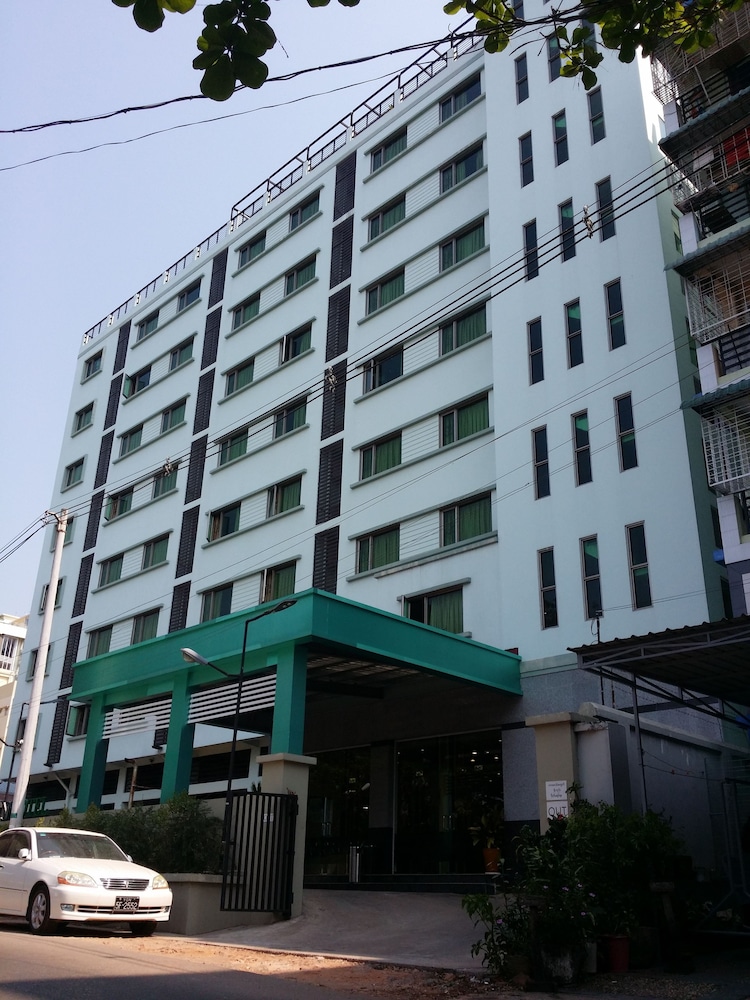 Silver Green Hotel Yangon - last minute hotel in Yangon