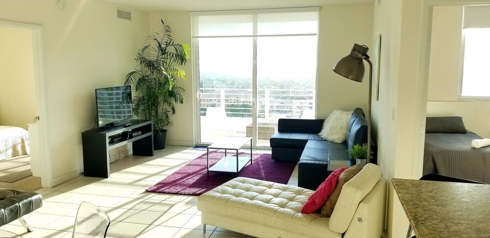 Brickell by Vacation District - photo 4