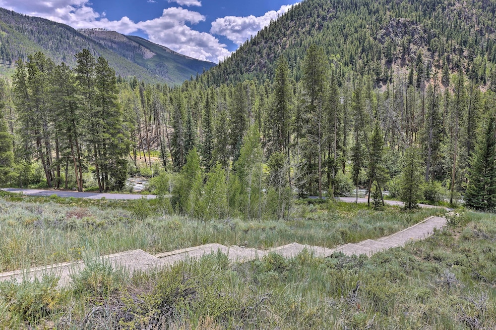 2 Mi to Keystone Resort Condo with Hot Tub Access - photo 16