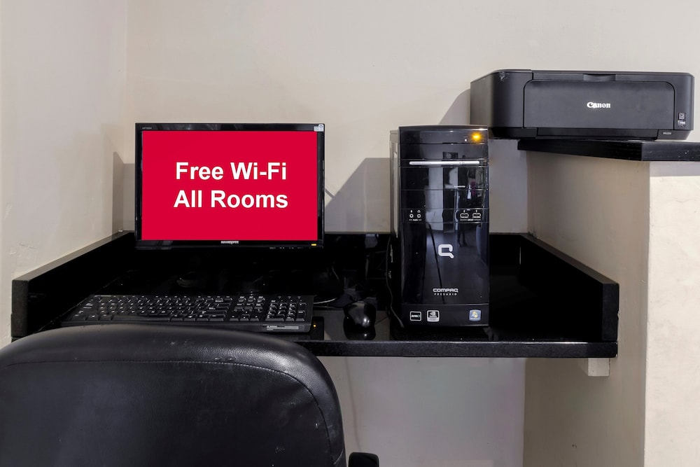 Red Roof Inn Yemassee - photo 33