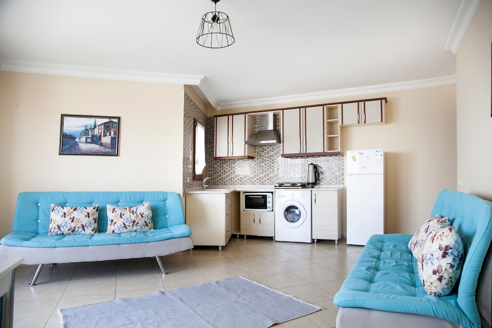 Beyaz Konak Evleri — 4-Star Luxury Hotel in Datca, Turkey