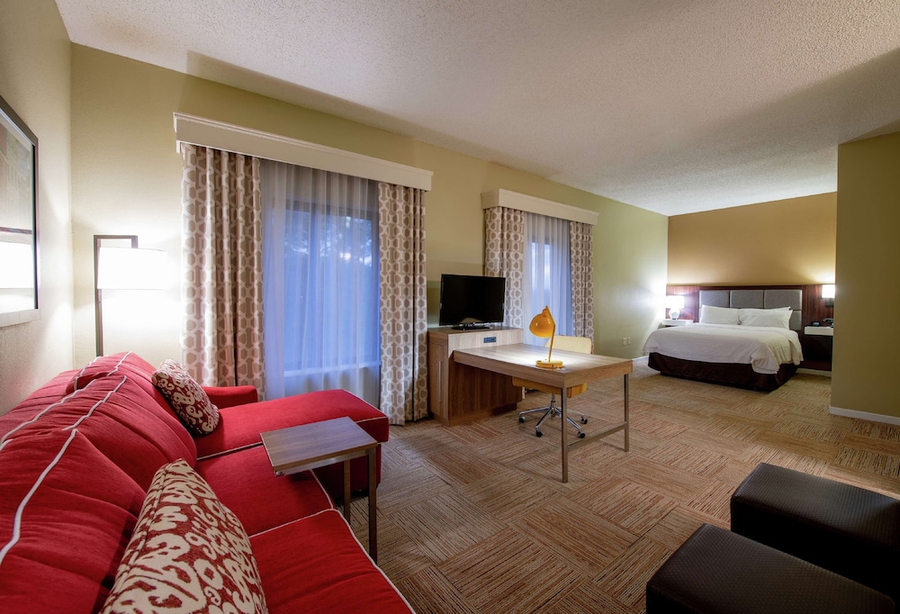 Hampton Inn & Suites Lafayette - photo 13