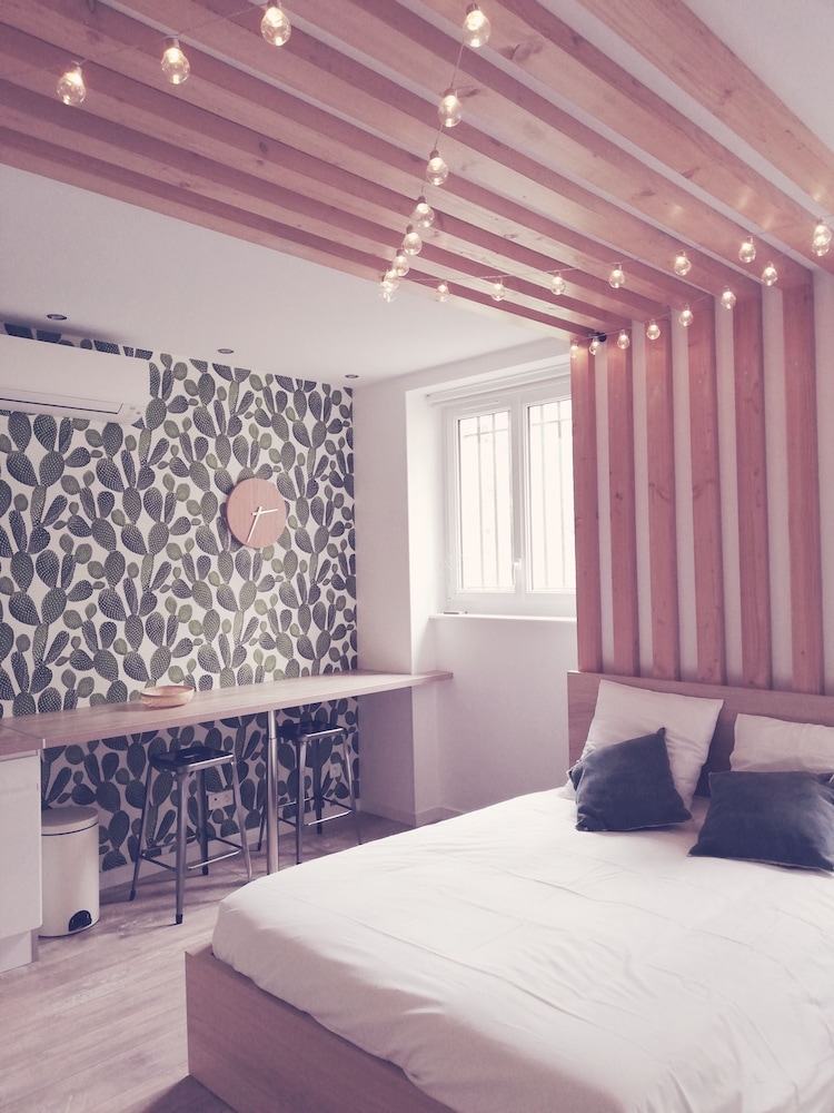 Suite 24 — Le Creusot — photo 4