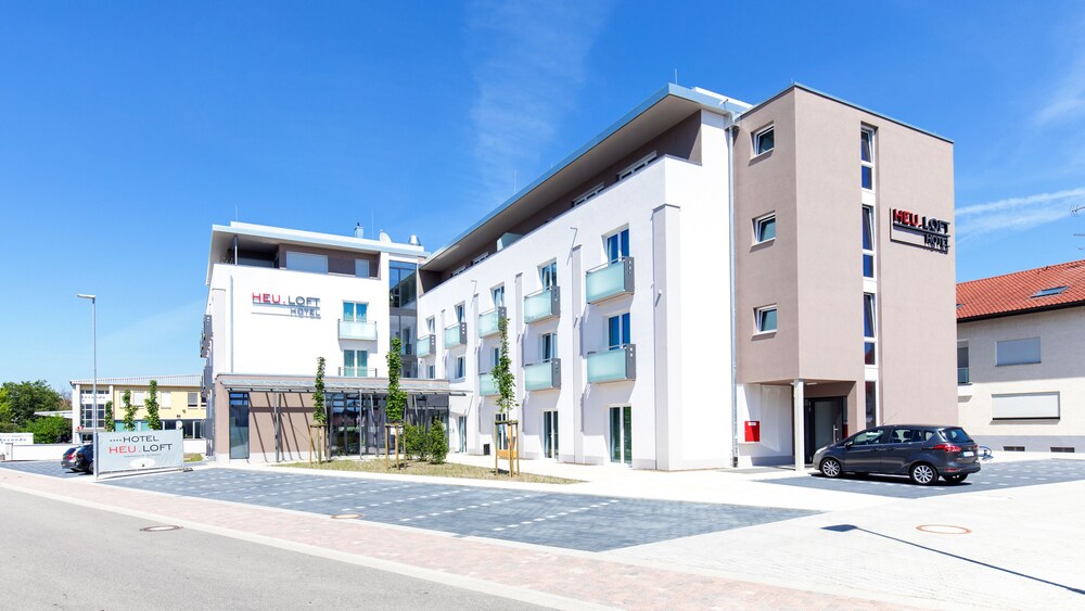 Heuboden Hotel Heu.Loft Freiburg — hotel in Umkirch