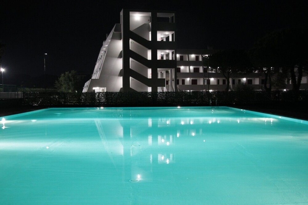 Raffaello Resort - carbon neutral hotel in Comacchio