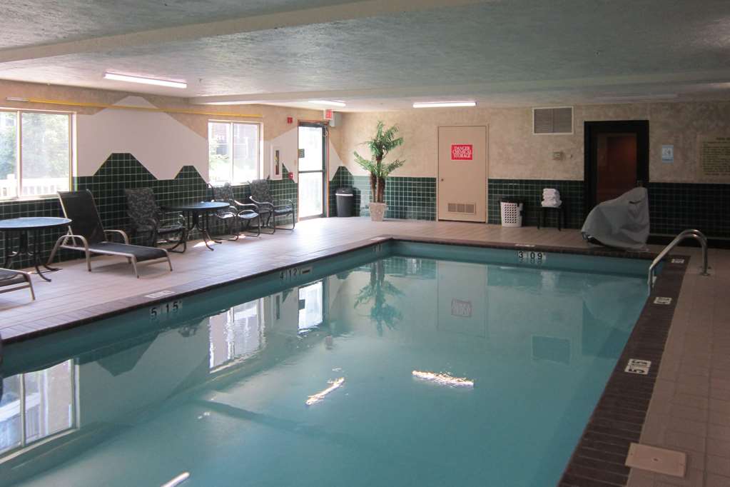 Quality Inn Nashville Bloomington - photo 33