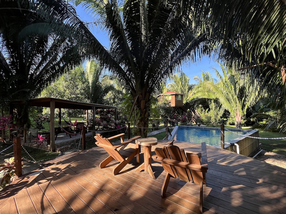 The Green Valley Inn - carbon neutral hotel in Belize City