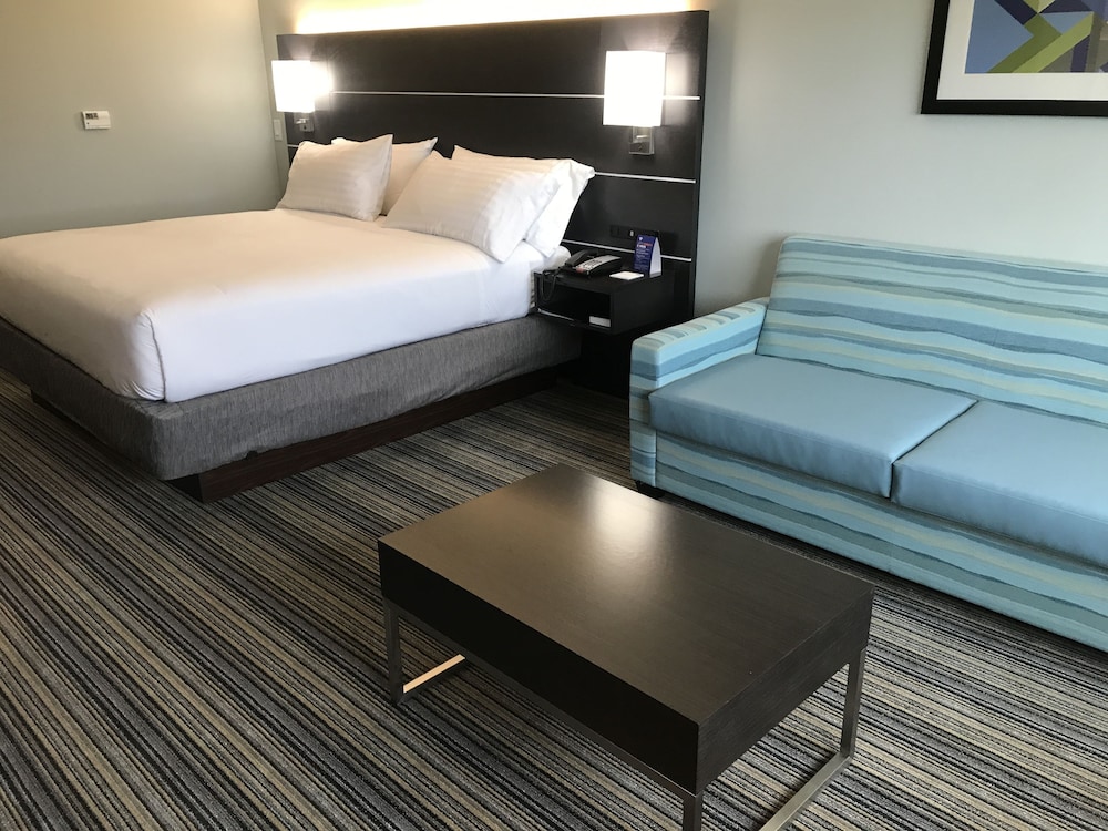 Holiday Inn Express & Suites Greenville SE Simpsonville by IHG - photo 25