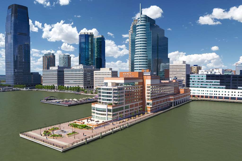 Hyatt Regency Jersey City on the Hudson in Jersey City, United States