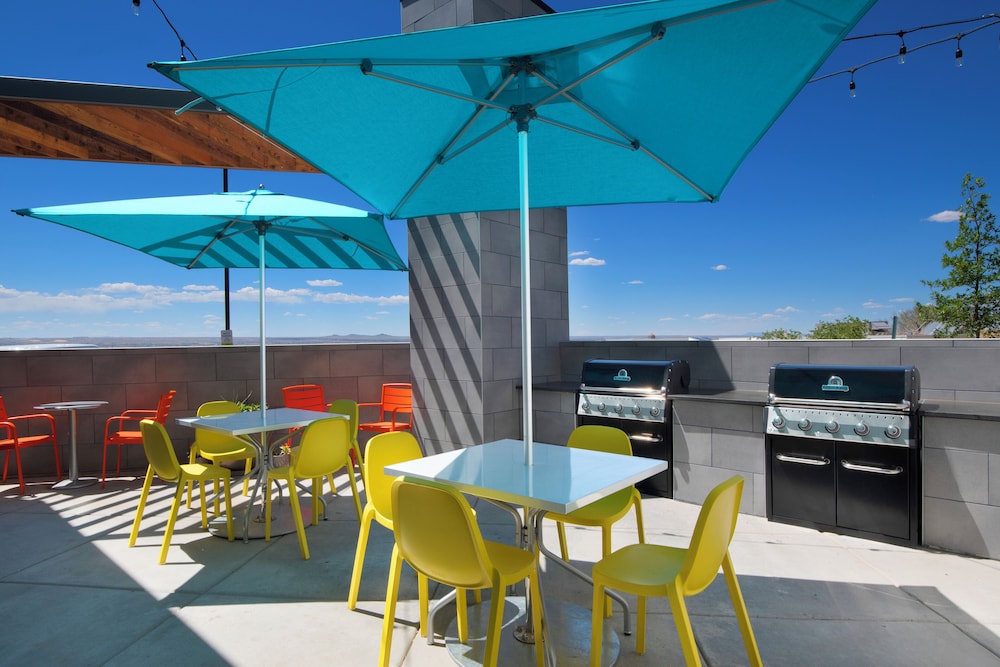 Home2 Suites by Hilton Albuquerque Airport - photo 53