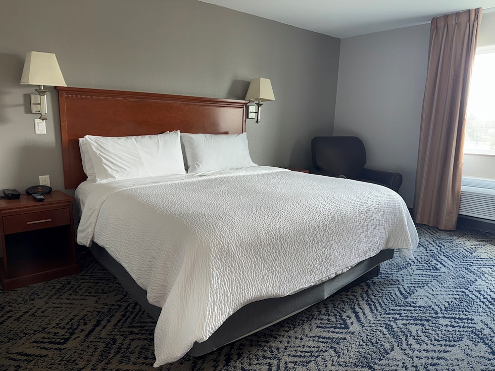 Candlewood Suites La Porte by IHG - photo 12