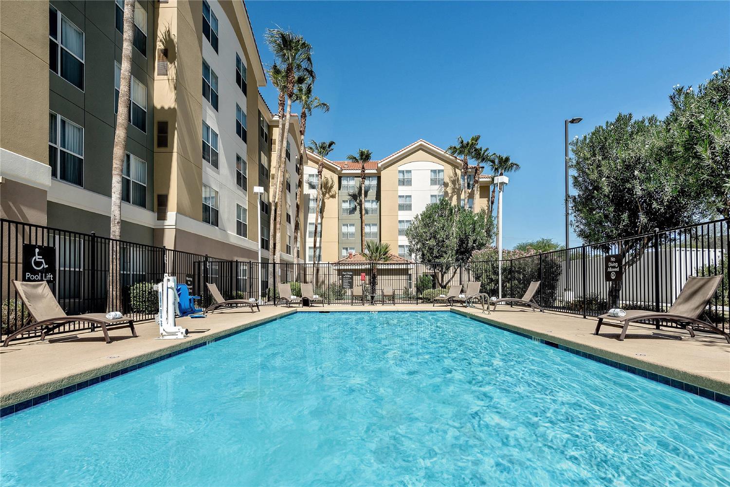 MainStay Suites Phoenix North - photo 26