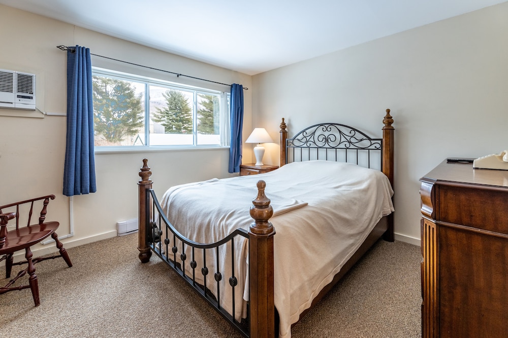 Smugglers' Notch Resort Private Suites - photo 34