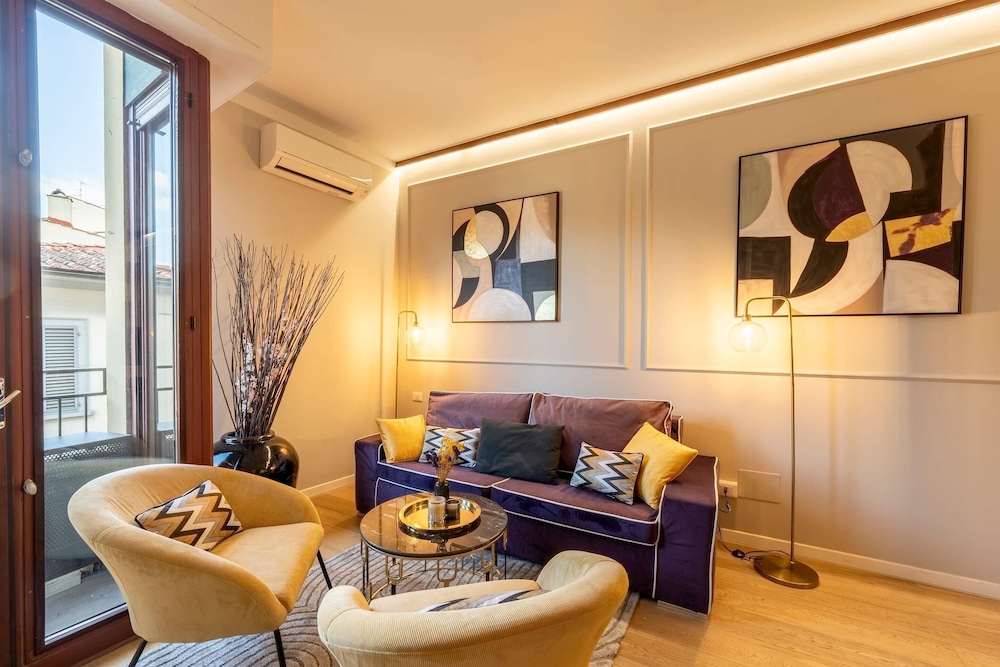 Genteel Home Teatro Verdi — 4-Star Luxury Hotel in Florence, Italy